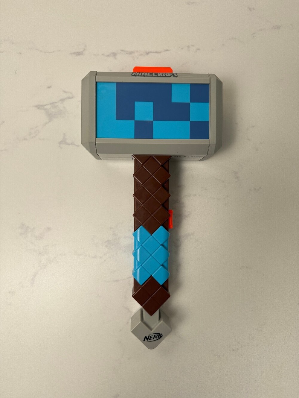 Minecraft Nerf Nerf Minecraft Stormlander Dart-Blasting Hammer Toy Blue 2010s